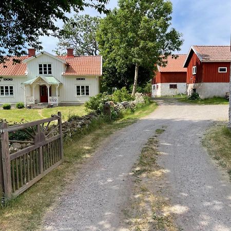 Backgardens Timmerstuga Falköping Esterno foto